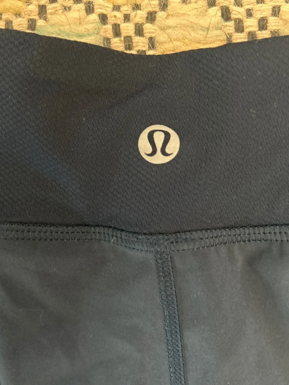Lululemon find your pace running shorts lined